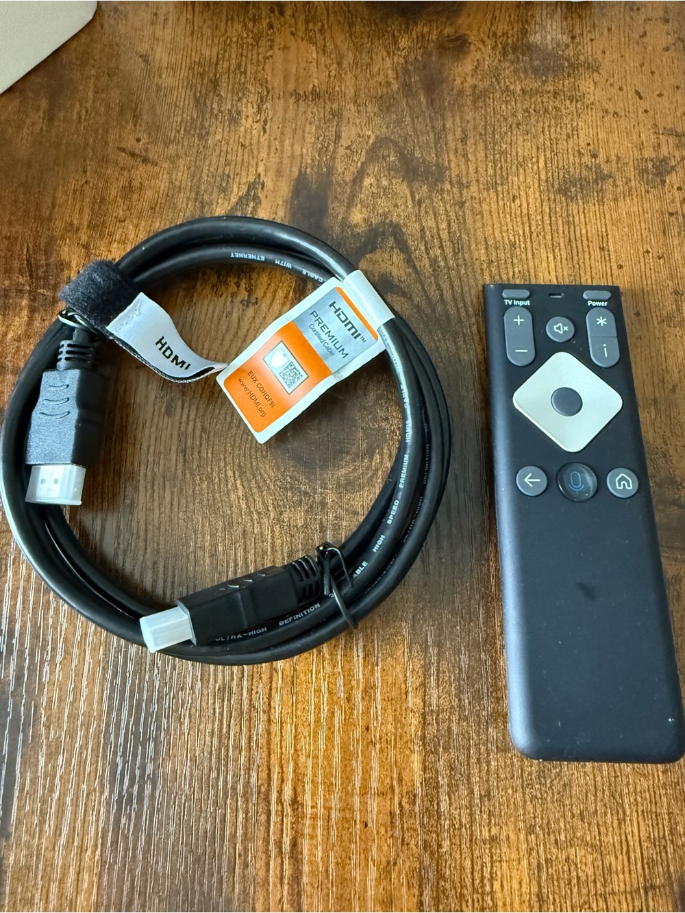 New HDMI Cable with Black Streaming Remote-Xfinity Flex/Comcast